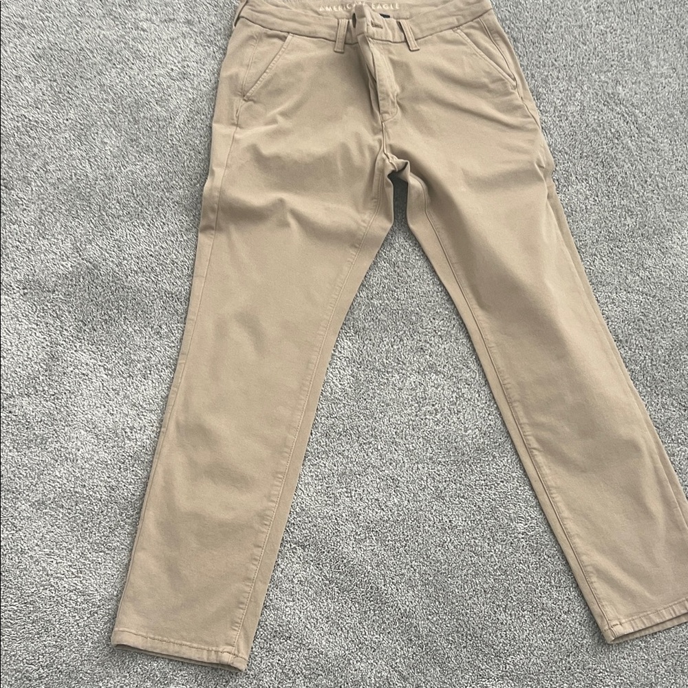American Eagle Outfitters Women's Tan Chinos